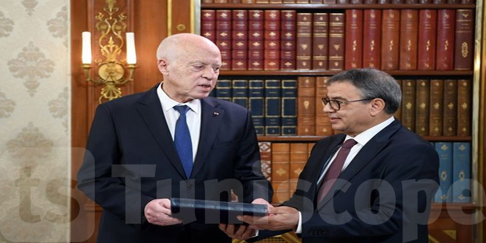قيس سعيد: جمعيات تتلقى مبالغ خيالية من الخارج