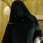 Arabie Saoudite : Sanction du chef de patrouille qui a viré une femme à cause d’un vernis à ongle