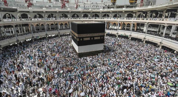 السعودية: إعادة 400 ألف شخص غير حاصلين على تصاريح الحج