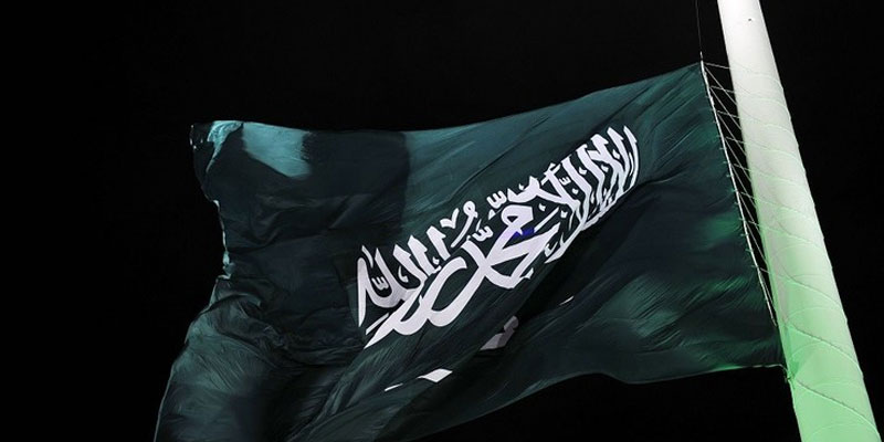 السعودية: هجوم إرهابي يستهدف محطّتي ضخ بترول 
