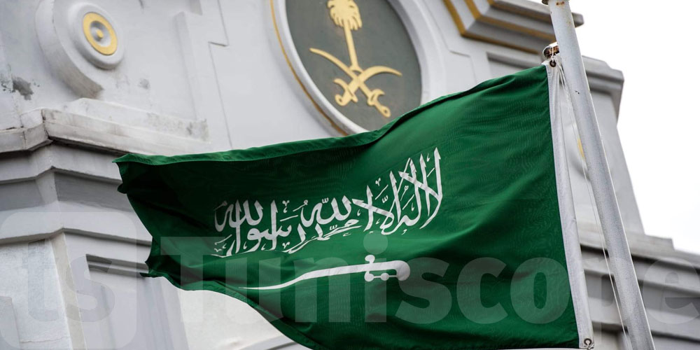 السعودية تأمر الملحق العسكري الإيراني و4 من موظفي السفارة بمغادرة البلاد