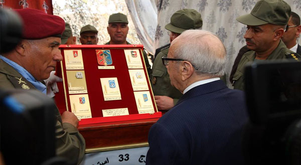 sebsi1-090416-v.jpg