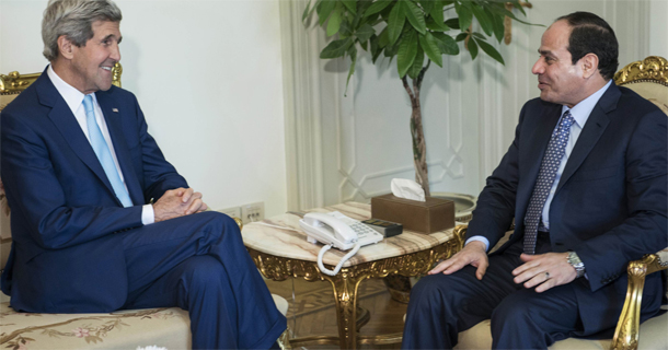 Kerry s’entretient avec al-Sissi au Caire 