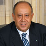 L’ancien Ministre du Tourisme, Slim Tlatli, stoppé à l’aéroport de Tunis-Carthage