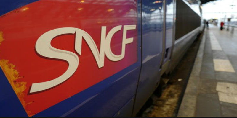  ثلاثاء أسود' في فرنسا يشل حركة القطارات احتجاجا على إصلاحات ماكرون'