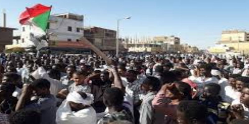 السودان: المحتجون يستعدون للزحف الأكبر نحو القصر الرئاسي