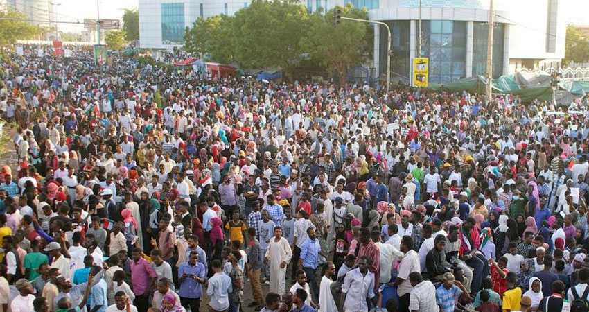 تواصل الاحتجاجات في السودان