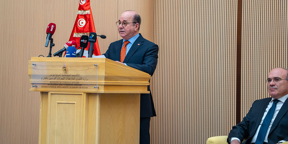 وزير السياحة: يشرف على ندوة لتقديم، مرشح تونس لمنصب أمين عام منظمة الأمم المتحدة للسياحة.