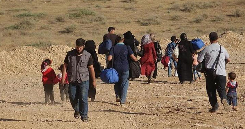 إخلاء آلاف السكان من مناطق غرب سوريا