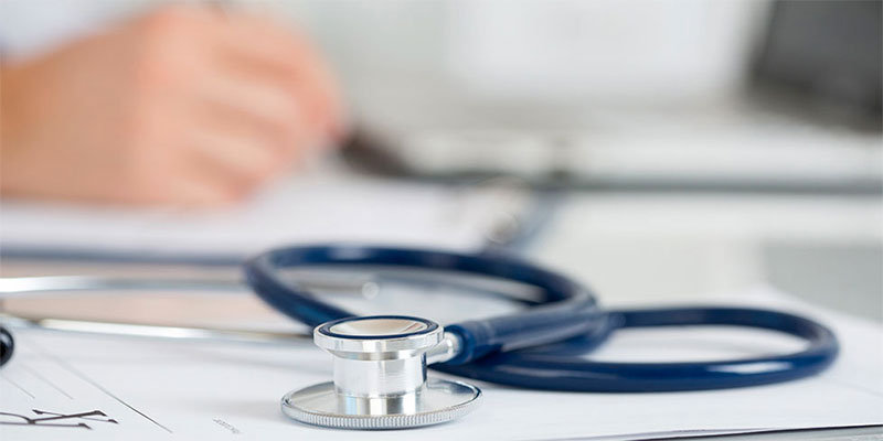 Un décret facilitera l’exode des médecins tunisiens vers la France