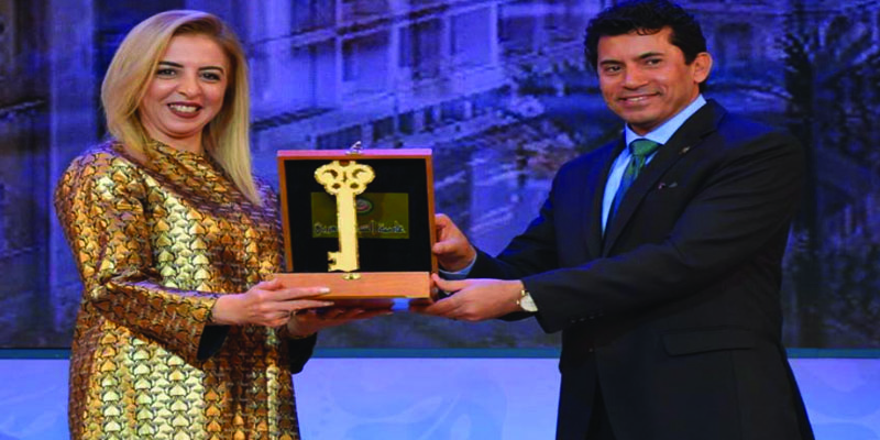 بالعاصمة المصرية القاهرة: وزيرة شؤون الشباب والرياضة تتسلم شارة تونس عاصمة الشباب العربي 2019