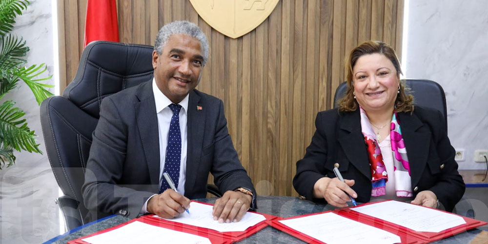 Signature d'un protocole d'accord entre le ministère de la jeunesse et des Sports et la CDC