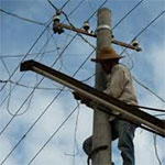 Kairouan: Privé d’électricité, il a tenté de se suicider devant le siège de la STEG