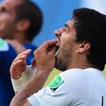 La FIFA frappe fort et sanctionne lourdement Luis Suarez !