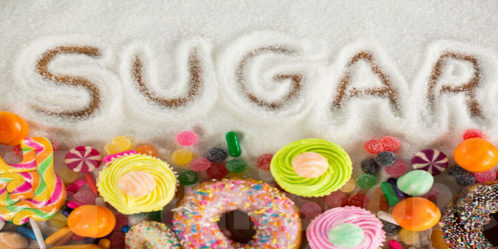 إشارات خفية من الجسم وراء الرغبة الشديدة في تناول السكر... هل تعرفها؟