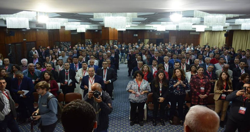 انطلاق اشغال مؤتمر تحيا تونس بتلاوة الفاتحة على ارواح ضحايا حادث السبالة