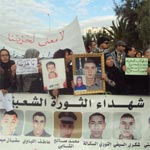 Sit-in des familles des martyrs devant l'ambassade d'Arabie Saoudite