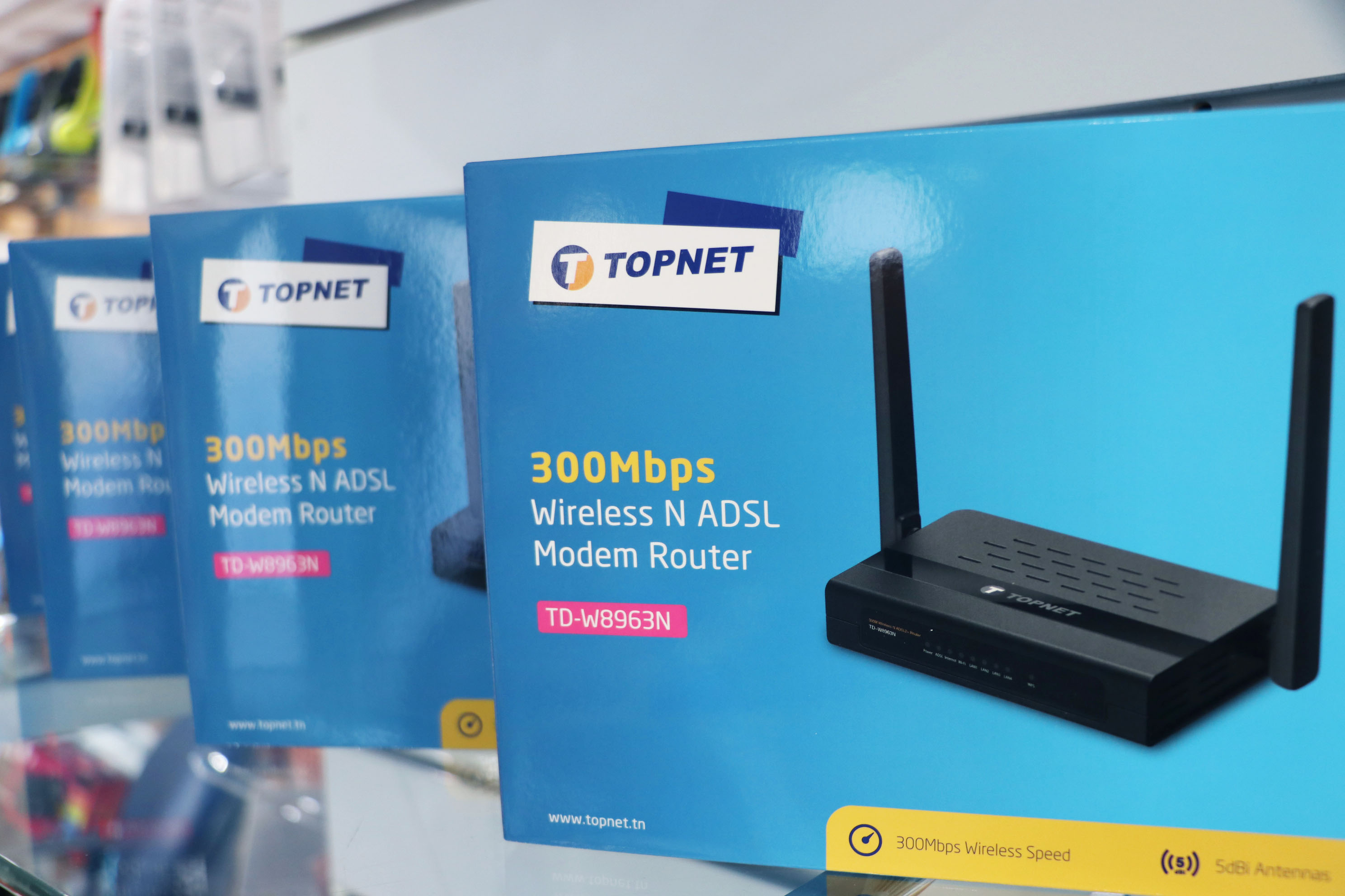 topnet-kef-04.jpg
