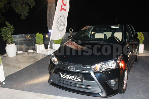 toyota-yaris--120714-008.jpg