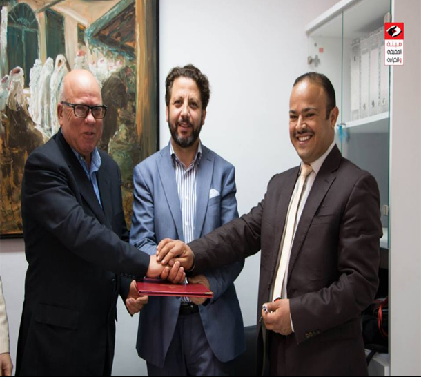 محمد الناصر الطرابلسي يبرم اتفاقية تحكيم ومصالحة مع متضرر في هيئة الحقيقة والكرامة