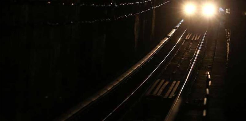 حادث مروع: بريطاني دهسه القطار 300 مرة في يوم واحد