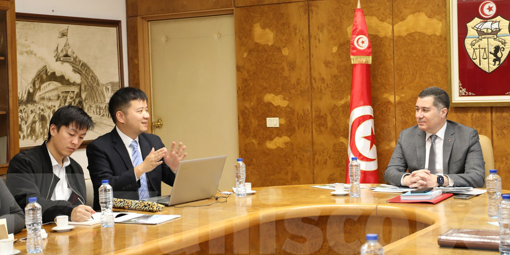 التعاون في مجال النقل الحديدي بين تونس و الصين 