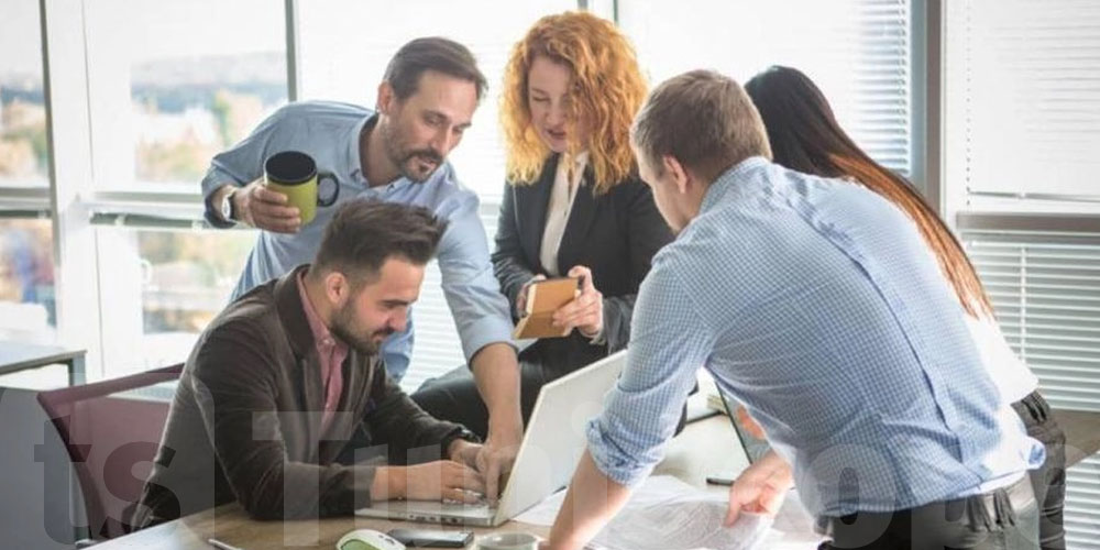 كيفاش الشركات تنظم الـPlanning في الصيف وتربح في الـProductivité؟