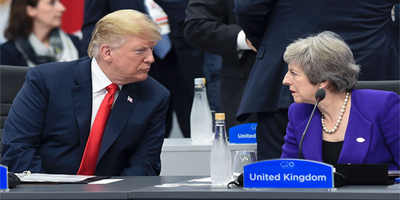 Trump attaque May, tempête diplomatique entre Washington et Londres