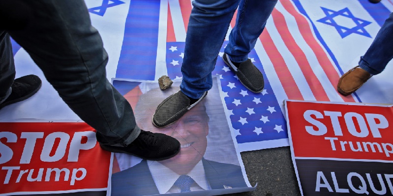 Manifestation à Paris contre la décision de Trump sur Jérusalem 
