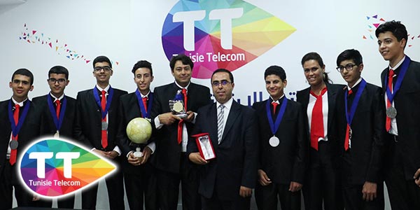 En vidéos : Tunisie Telecom honore L'Association First skills Club