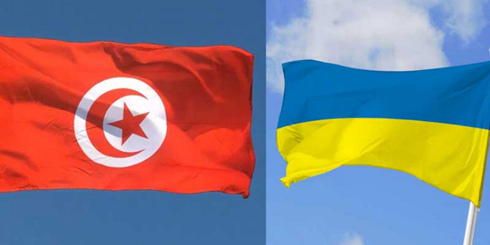 عديد التونسيين المقيمين بأوكرانيا يطالبون باجلائهم الى تونس