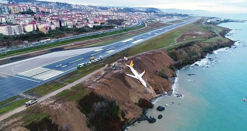 بالفيديو.. نجاة 170 راكبا بأعجوبة من كارثة جوية في تركيا