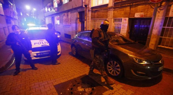 ثلاث هجمات في اسطنبول خلال 24 ساعة
