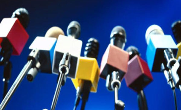 ستون بالمائة من أصحاب وممولي القنوات التلفزية في تونس قريبون من دوائر السياسة والحكم