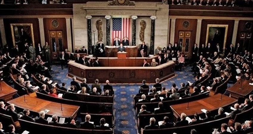 واشنطن: الديمقراطيون يطالبون بإقالة رئيس لجنة الاستخبارات في مجلس النواب 
