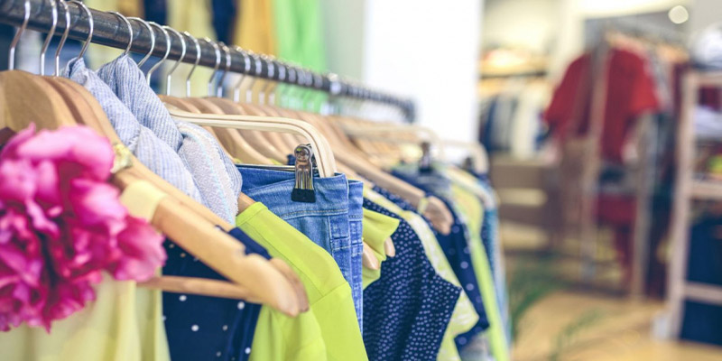 Saisie de vêtements d’une valeur de 400 mille dinars dans les centres commerciaux