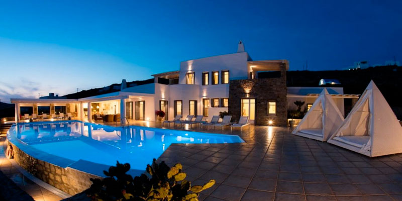 En photos : Un couple vend sa villa à Mykonos pour 40 euros ?