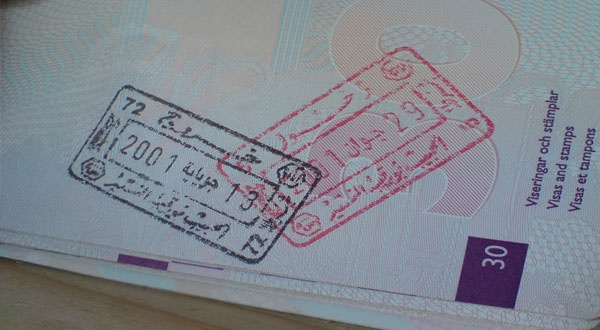 منح الأجانب المقيمين بدول الخليح تأشيرة الدخول إلى تونس