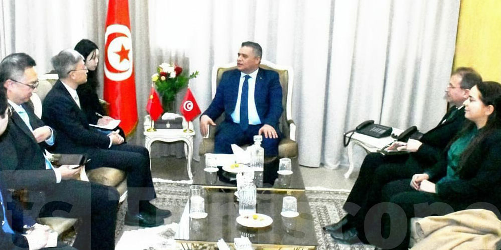 سفير الصين يزور وزارة الداخلية و هذه أبرز محاور النقاش