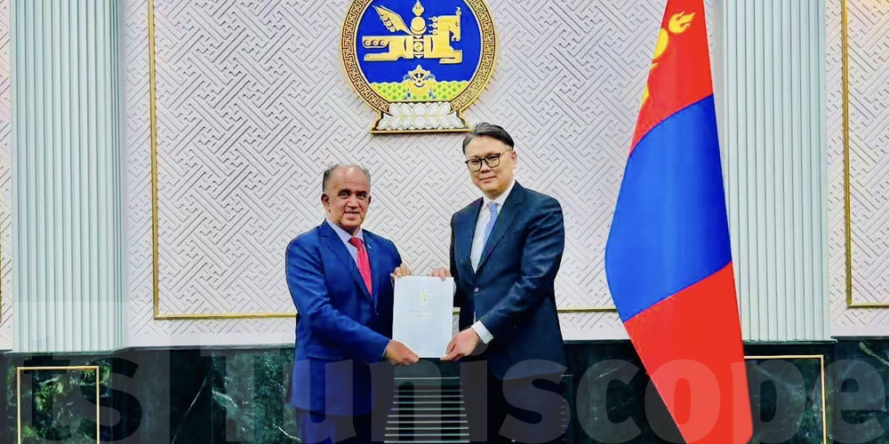 تونس تُقدّم أوراق اعتماد سفيرها في منغوليا وتعزز آفاق التعاون الثنائي