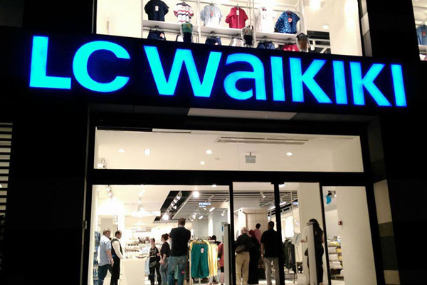 En photos : Ouverture du premier magasin LC WAIKIKI en Tunisie