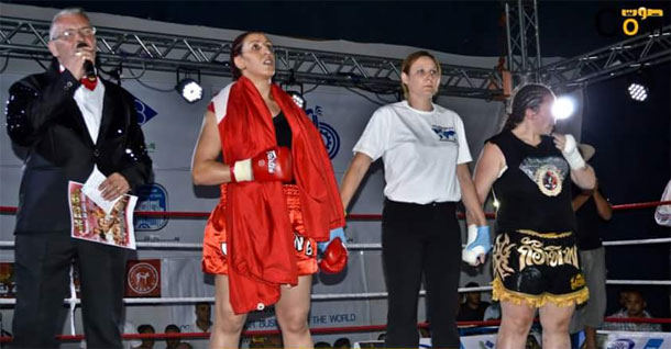 La Tunisienne Wided Younsi, championne du monde de boxe française