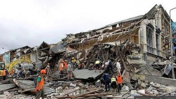 ارتفاع حصيلة ضحايا زلزال المكسيك وانهيار عشرات المباني